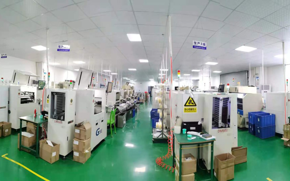 Shenzhen Lanshuo Communication Equipment Co., Ltd ligne de production en usine